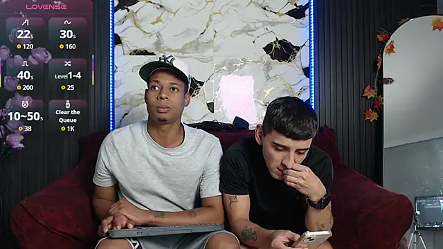 Snapshot of SpicyBoys_X chatting on 01.08.26 SpicyBoys X online show from 01.08.26