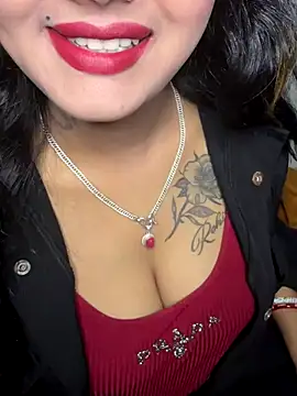 Snapshot of nishababybaby chatting on 11.25.25 nishababybaby online show from 11.25.25