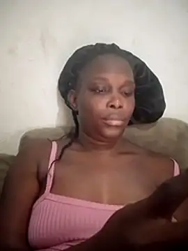 Snapshot of Morena_2021 chatting on 06.21.26 Morena 2021 online show from 06.21.26