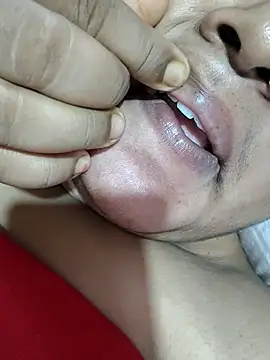 Snapshot of hotbhabhi011 chatting on 09.19.25 hotbhabhi011 online show from 09.19.25