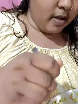 Snapshot of hotbhabhi011 chatting on 06.19.26 hotbhabhi011 online show from 06.19.26