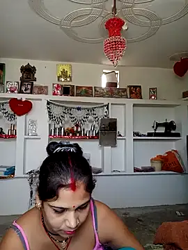 Snapshot of Rani_sahiba chatting on 09.20.25 Rani sahiba online show from 09.20.25