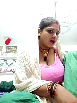 Snapshot of Rani_sahiba chatting on 10.02.25 Rani sahiba online show from 10.02.25