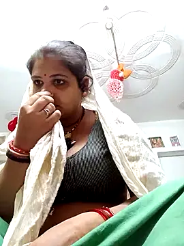 Snapshot of Rani_sahiba chatting on 10.08.25 Rani sahiba online show from 10.08.25