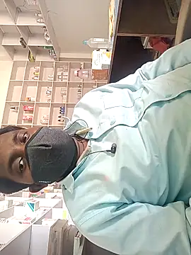 Snapshot of blackdick44 chatting on 09.15.25 blackdick44 online show from 09.15.25