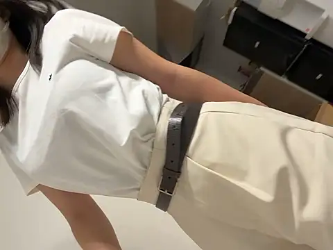 hikiwarinatto xoxo online show from 06.19.26