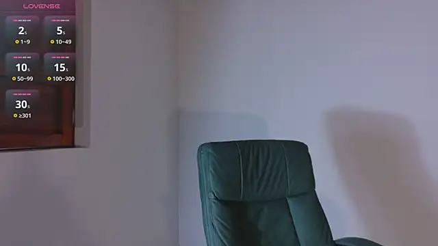 Olivia11  online show from 11.13.25