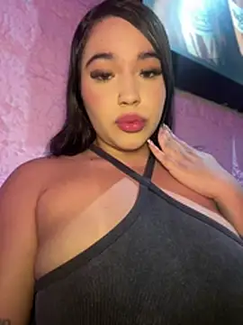 SofiaWildee online show from 03.04.26