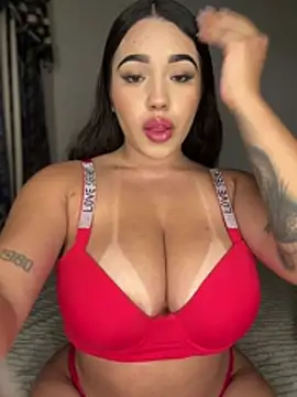SofiaWildee online show from 04.01.26