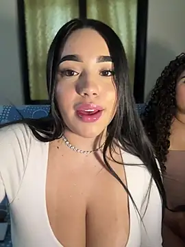 SofiaWildee online show from 06.12.26