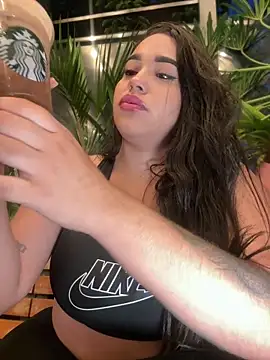 SofiaWildee online show from 06.19.26