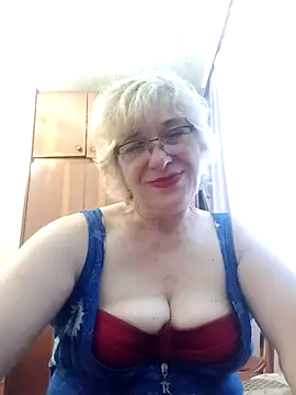 Snapshot of 52MiaLove02 chatting on 05.16.26 52MiaLove02 online show from 05.16.26