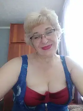 Snapshot of 52MiaLove02 chatting on 05.24.26 52MiaLove02 online show from 05.24.26