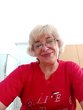 Snapshot of 52MiaLove02 chatting on 06.25.26 52MiaLove02 online show from 06.25.26