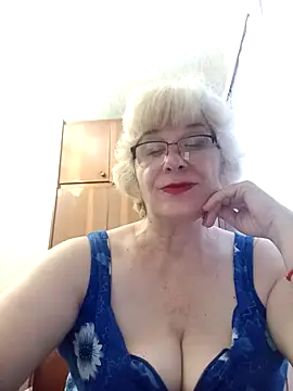 Snapshot of 52MiaLove02 chatting on 07.14.26 52MiaLove02 online show from 07.14.26