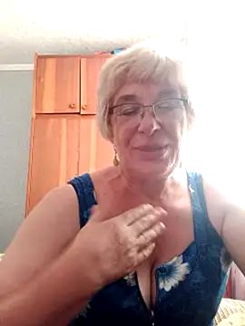 Snapshot of 52MiaLove02 chatting on 07.17.26 52MiaLove02 online show from 07.17.26