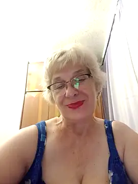 Snapshot of 52MiaLove02 chatting on 07.26.26 52MiaLove02 online show from 07.26.26