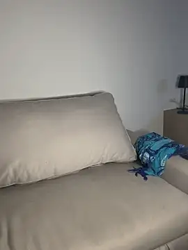 x deluLuz x online show from 11.23.25