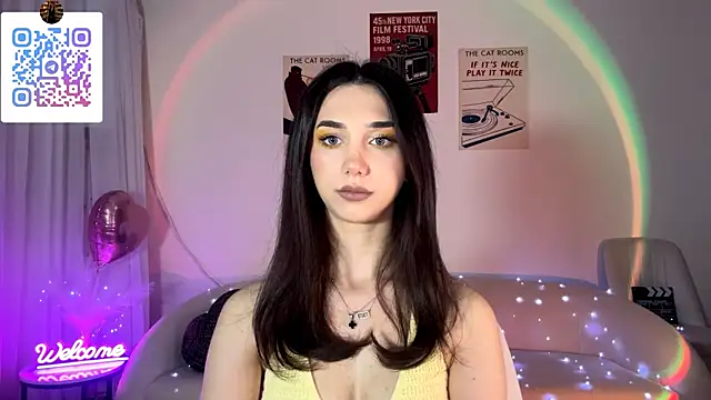 LinaMour online show from 05.05.26