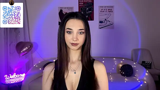 LinaMour online show from 06.21.26