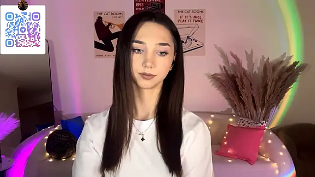 LinaMour online show from 06.28.26