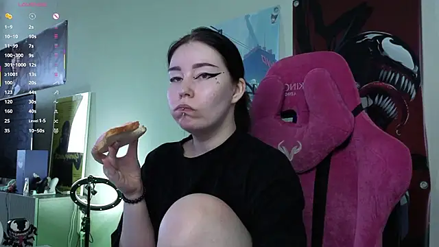 Snapshot of MargarettRose chatting on 03.20.26 MargarettRose online show from 03.20.26