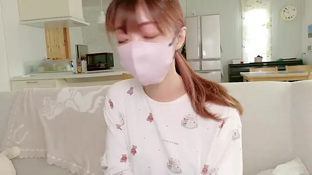 SUZU 1201 online show from 09.21.25