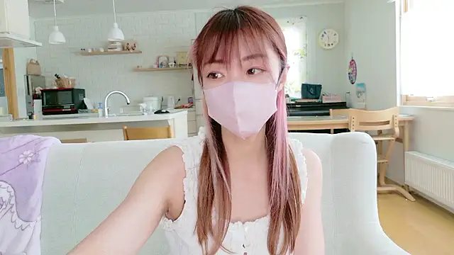 Snapshot of SUZU_1201 chatting on 02.15.26 SUZU 1201 online show from 02.15.26