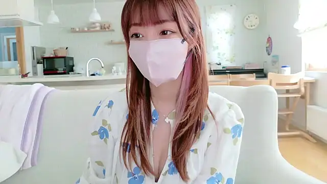 Snapshot of SUZU_1201 chatting on 02.24.26 SUZU 1201 online show from 02.24.26