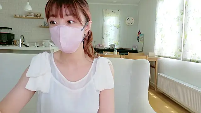 Snapshot of SUZU_1201 chatting on 06.18.26 SUZU 1201 online show from 06.18.26