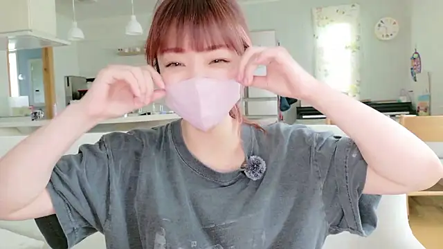 Snapshot of SUZU_1201 chatting on 07.12.26 SUZU 1201 online show from 07.12.26