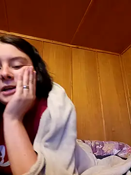 YoungLiisaxx online show from 10.24.25