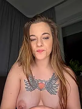 Luna Lynn online show from 03.13.26