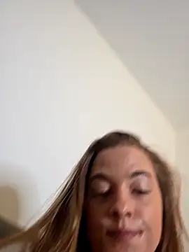 Luna Lynn online show from 06.20.26