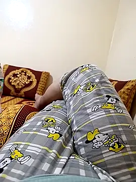 Snapshot of Charmota_sexi chatting on 09.09.25 Charmota sexi online show from 09.09.25