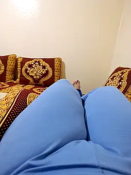 Snapshot of Charmota_sexi chatting on 09.11.25 Charmota sexi online show from 09.11.25