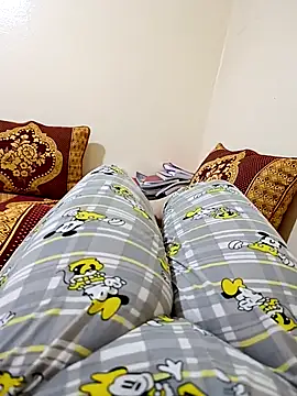 Snapshot of Charmota_sexi chatting on 09.29.25 Charmota sexi online show from 09.29.25