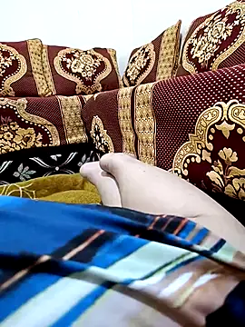 Snapshot of Charmota_sexi chatting on 10.07.25 Charmota sexi online show from 10.07.25