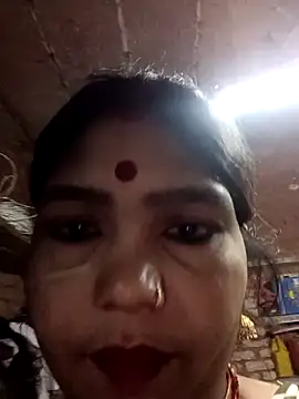 Priya tyagi online show from 10.10.25