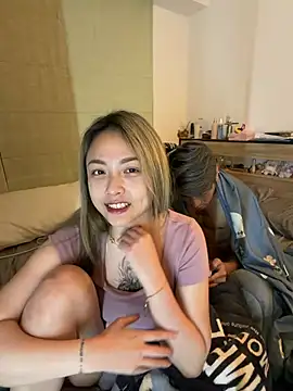 Snapshot of tw_feibaby chatting on 04.14.26 tw feibaby online show from 04.14.26