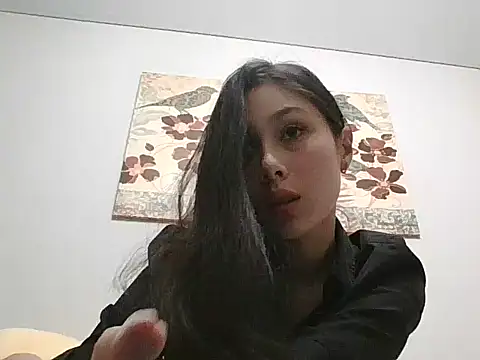 Lunavyn online show from 10.13.25