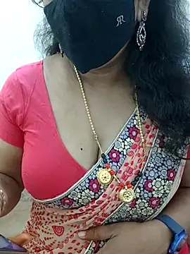 luci-queen online show from 07.20.26