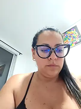 Snapshot of Nicoleefaith_ chatting on 04.04.26 Nicoleefaith online show from 04.04.26