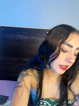 Snapshot of sharlot24 chatting on 06.28.26 sharlot24 online show from 06.28.26