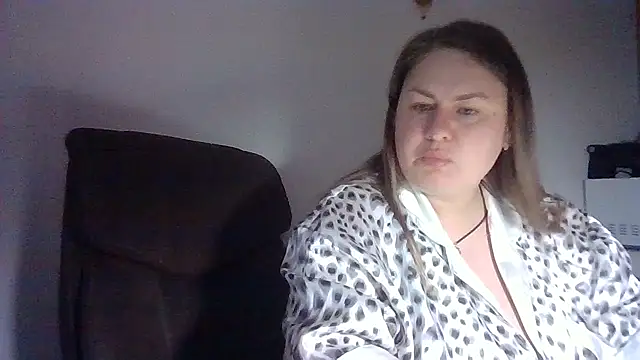 Snapshot of MartaXLove chatting on 09.08.25 MartaXLove online show from 09.08.25