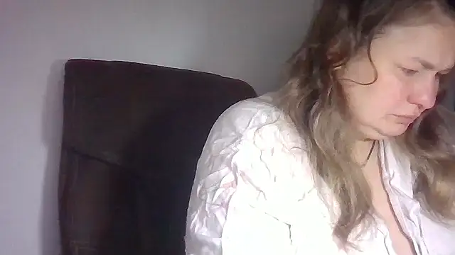 Snapshot of MartaXLove chatting on 09.26.25 MartaXLove online show from 09.26.25