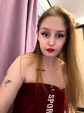 Snapshot of HoneyLace_ chatting on 11.29.25 HoneyLace online show from 11.29.25