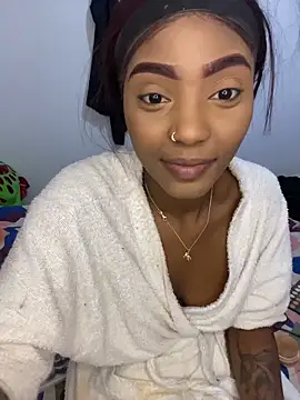 Snapshot of zaracollins01 chatting on 03.05.26 zaracollins01 online show from 03.05.26