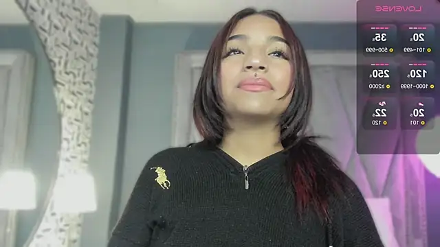 Snapshot of Manelyk_evanss_ chatting on 12.20.25 Manelyk evanss online show from 12.20.25