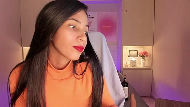 Snapshot of LexxaQueen chatting on 02.07.26 LexxaQueen online show from 02.07.26